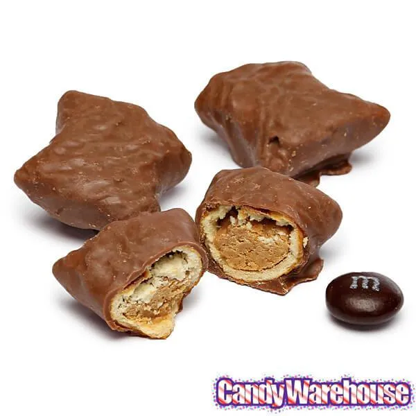 Albanese Milk Chocolate Covered Peanut Butter Filled Pretzels Candy: 3LB Bag - Image 3