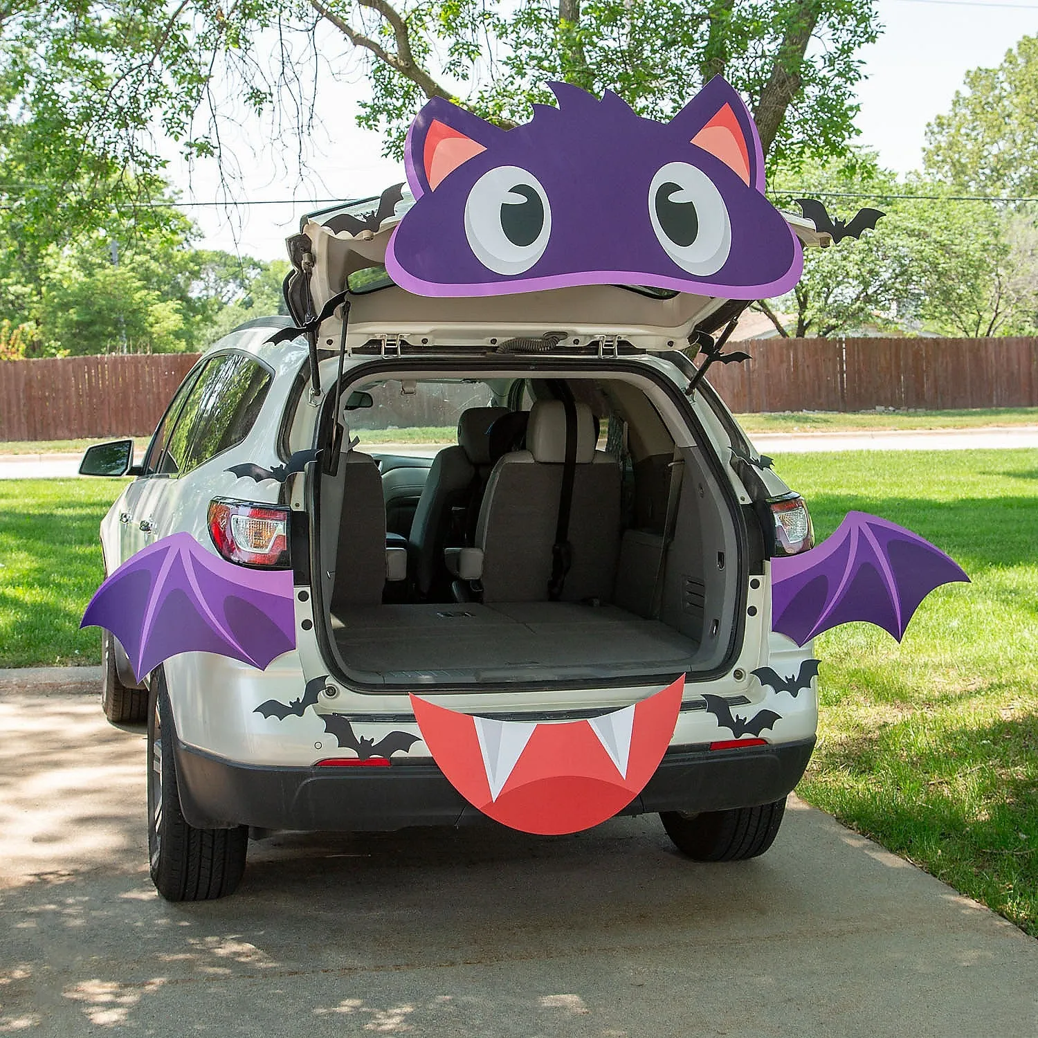 Bat Trunk-or-Treat Decorating Kit - Image 2
