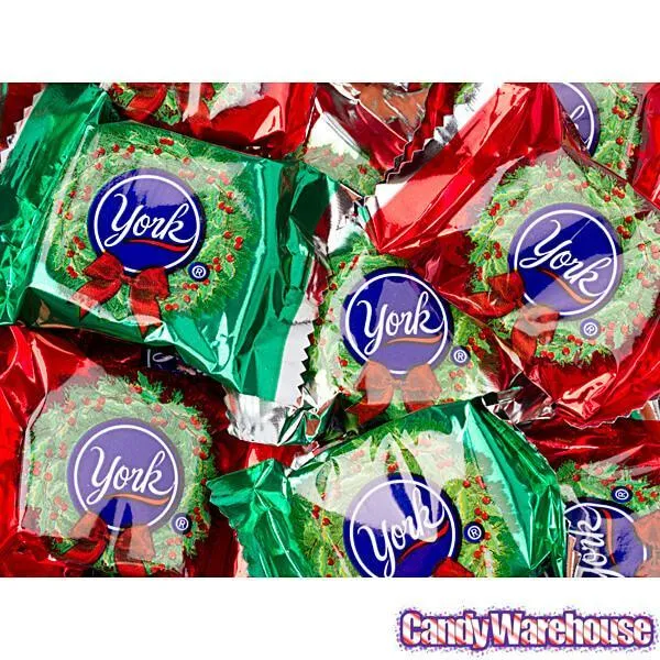 York Peppermint Patties Christmas Wreaths: 32-Piece Bag - Image 3