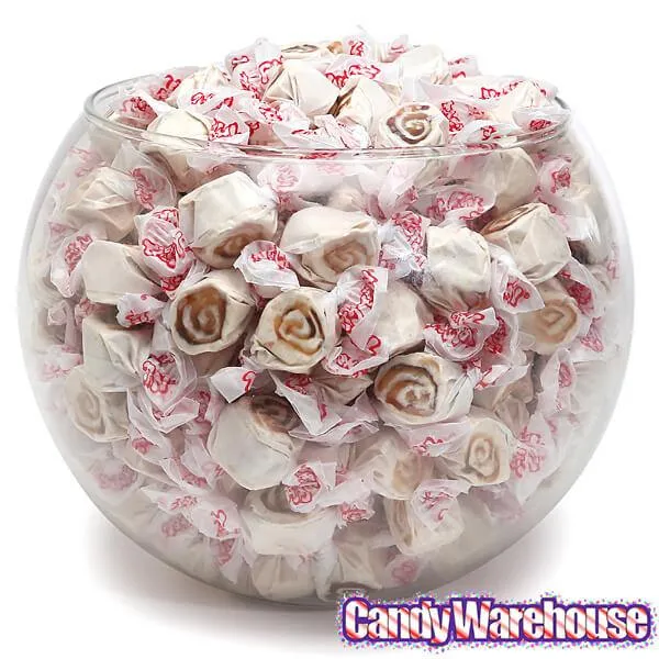 Salt Water Taffy - Cinnamon Roll: 2.5LB Bag - Image 2