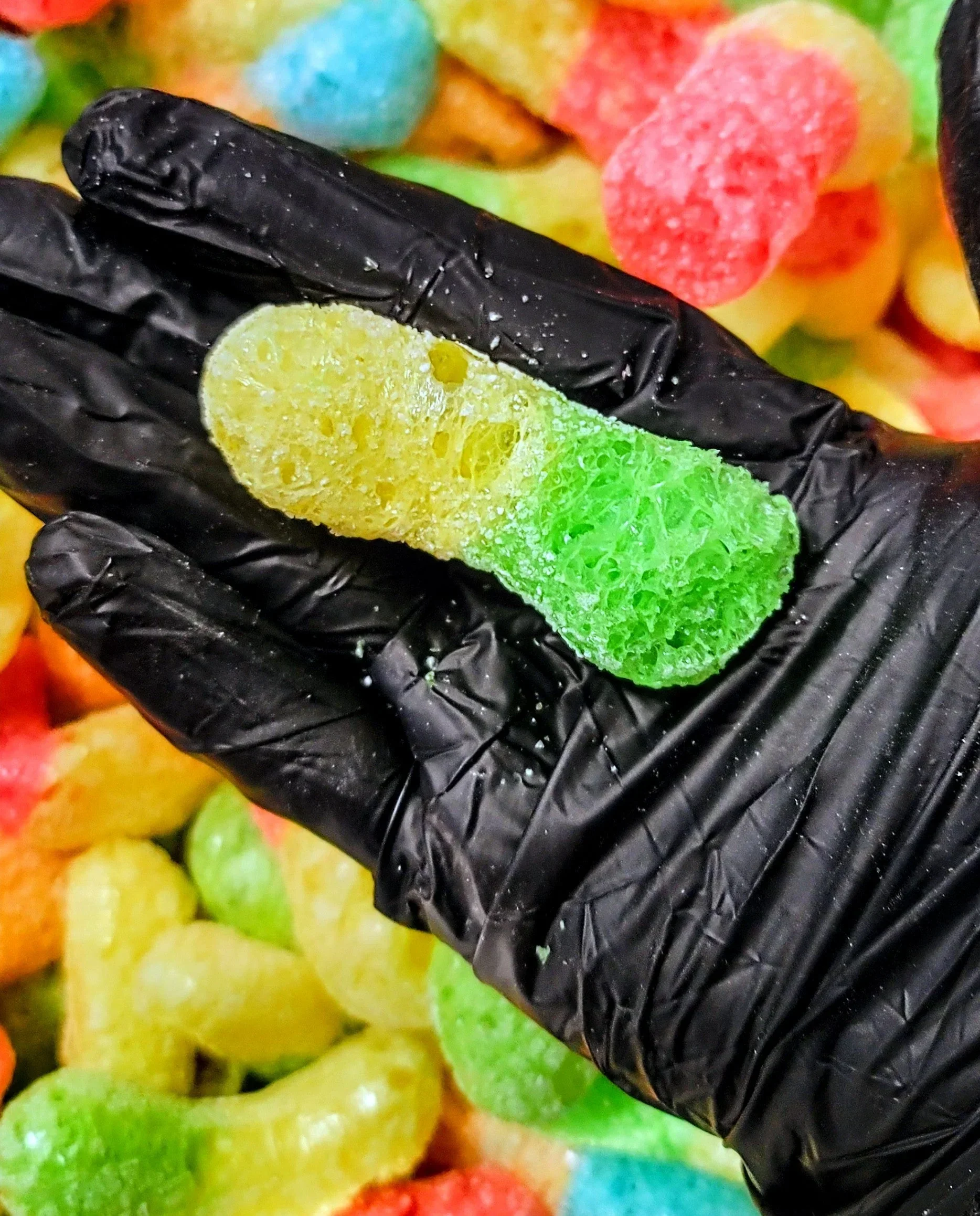 Freeze Dried Worm Puffs Candy - Image 4