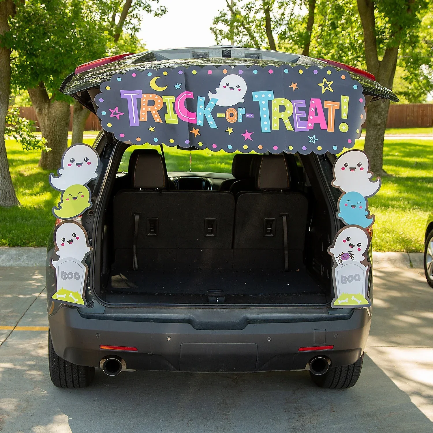 Ghost Trunk-or-Treat Decorating Kit - Image 2