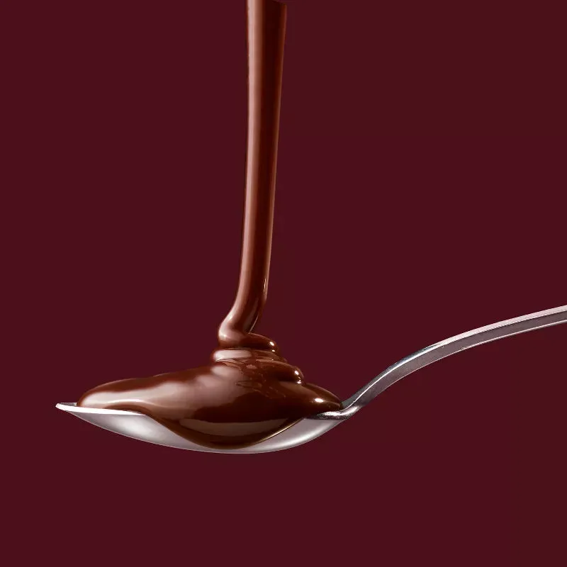 Hershey's Chocolate Flavor Syrup: 24-Ounce Bottle - Image 3