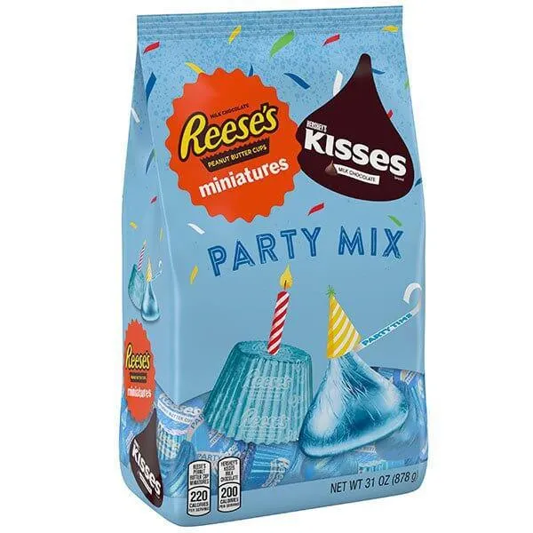 Hershey's Kisses and Reese's Peanut Butter Cups Miniatures Bulk Candy - Blue: 31-Ounce Bag - Image 5