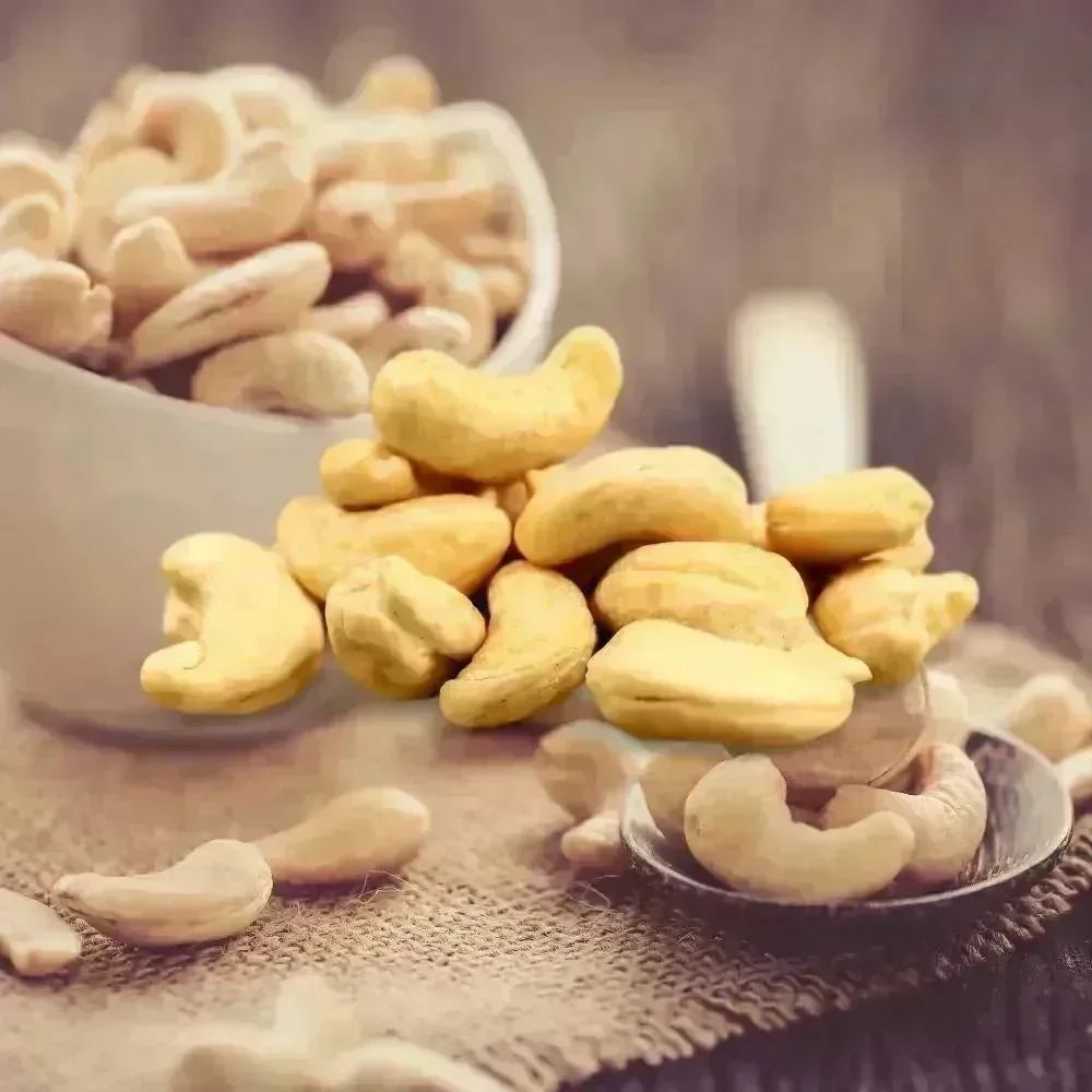 Lark Ellen Farm Organic Sprouted Cashews (Unsalted) - Image 5