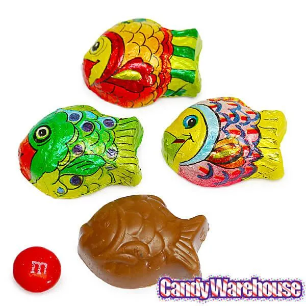 Madelaine Foiled Milk Chocolate Tropical Fish 2-Ounce Mesh Bags: 24-Piece Tub - Image 3