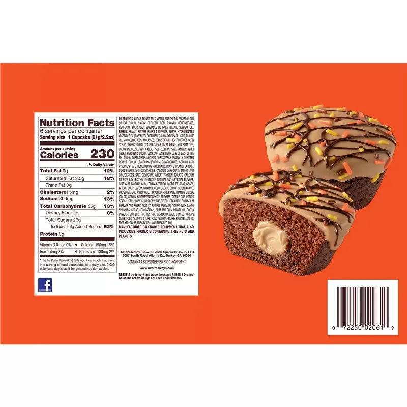 Mrs. Freshley's Deluxe Reese's Peanut Butter Flavored Cupcakes: 6-Piece Box - Image 3