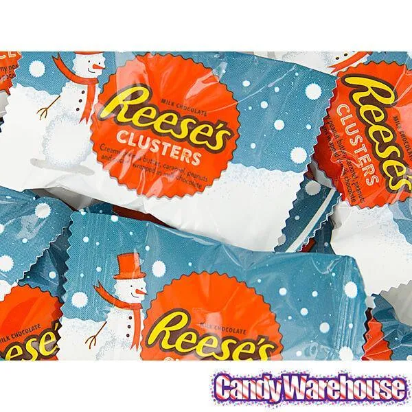 Reeses Christmas Peanut Butter Milk Chocolate Clusters: 10-Ounce Bag - Image 3