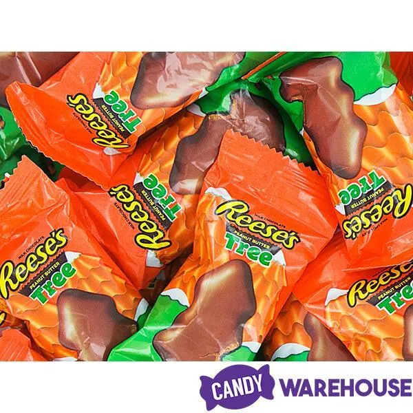 Reeses Christmas Peanut Butter Trees Candy: 2LB Bag - Image 3