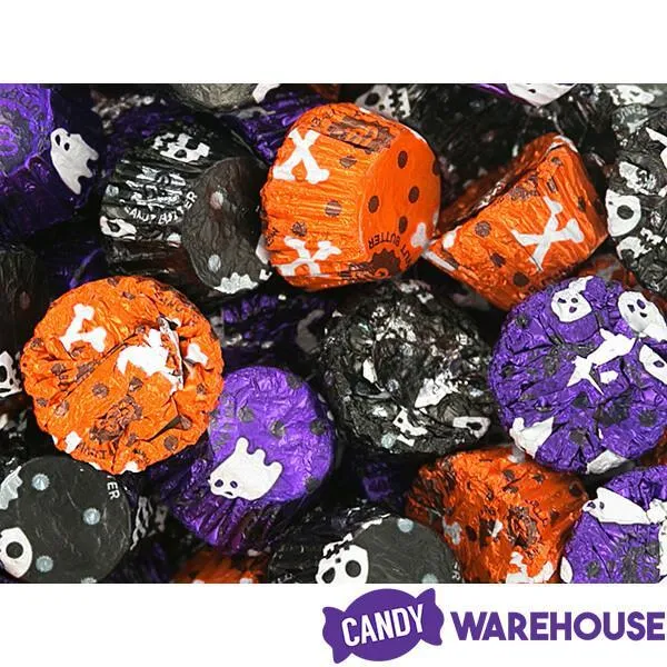Reeses Halloween Peanut Butter Cups Miniatures in Spooky Wrappers: 31-Ounce Bag - Image 4