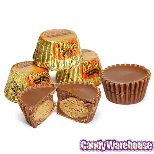 Reese's Peanut Butter Cups Miniatures: 105-Piece Box - Image 6