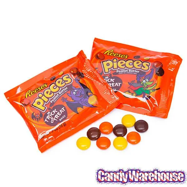 Reese's Pieces Halloween Snack Size Packs: 15-Piece Bag - Image 4