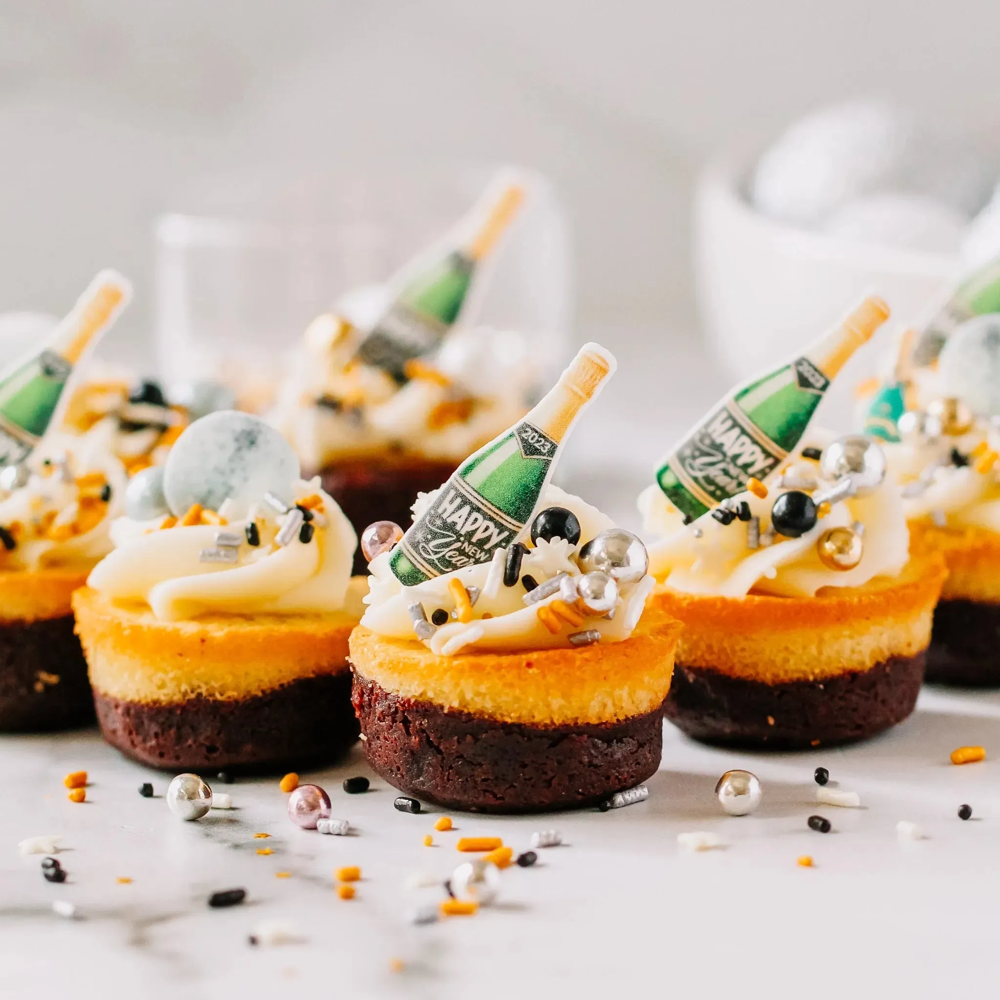 Sprinkle Pop Pop The Champagne Edible Cupcake Toppers - Image 2