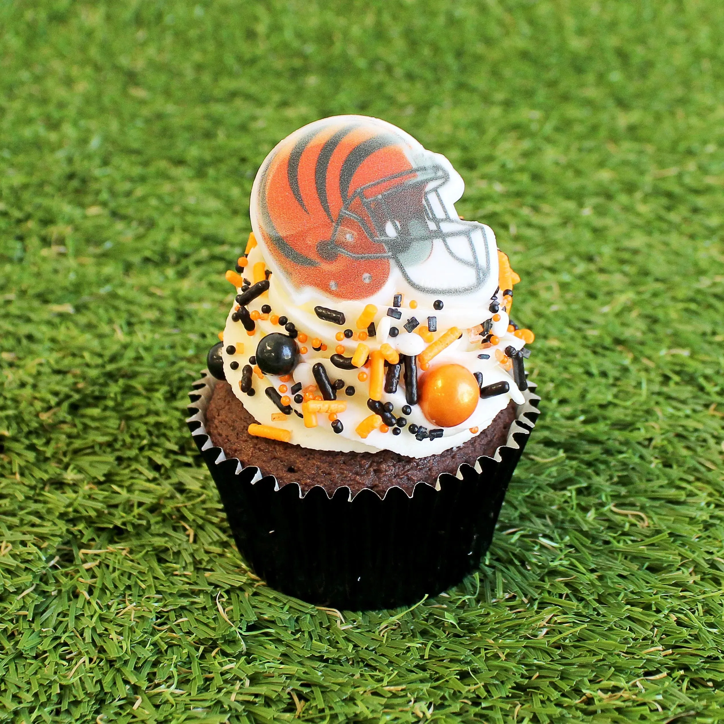 Sprinkle Pop Pro-Football Cupcake Rings - Image 29