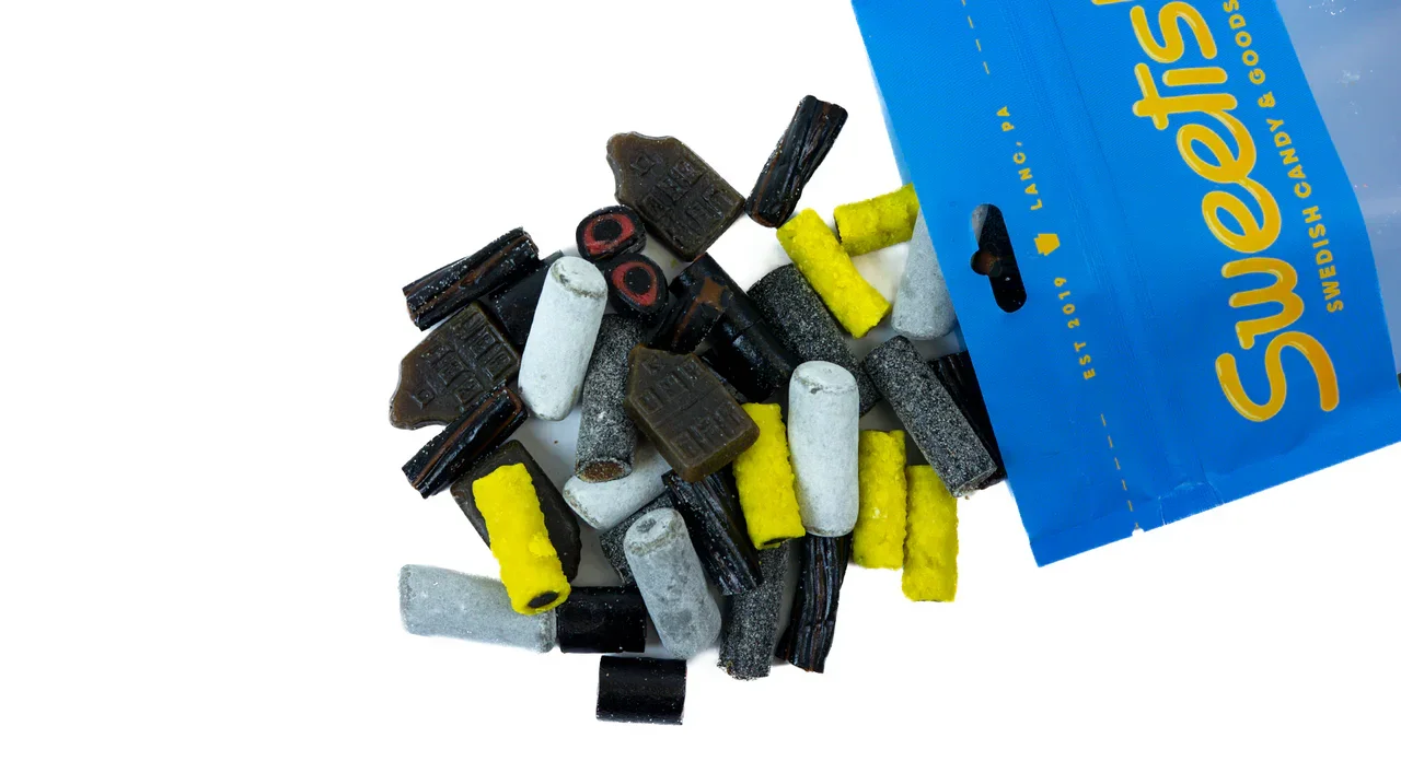 Sweetish Signature Licorice Candy Mix Bag: 12-Piece Case - Image 2