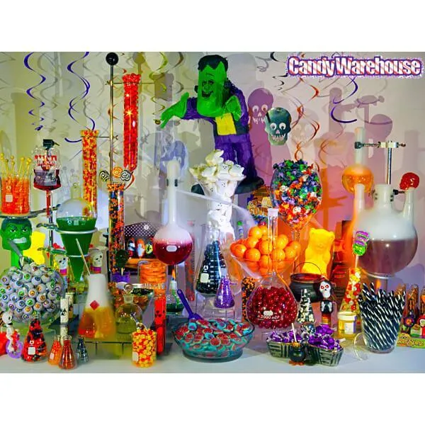 Thompson Foiled Milk Chocolate Halloween Pops: 48-Piece Display - Image 2