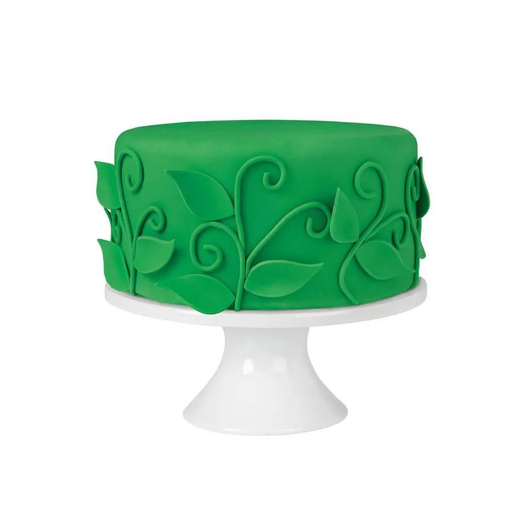 Wilton Decorator Preferred Fondant - Green: 24-Ounce Package - Image 2