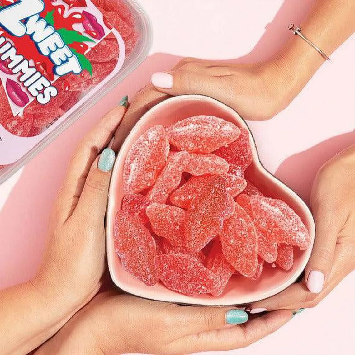 Zweet Sour Gummy Lips: 6-Piece Box - Image 3